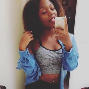 Meet your Posher, Shanika